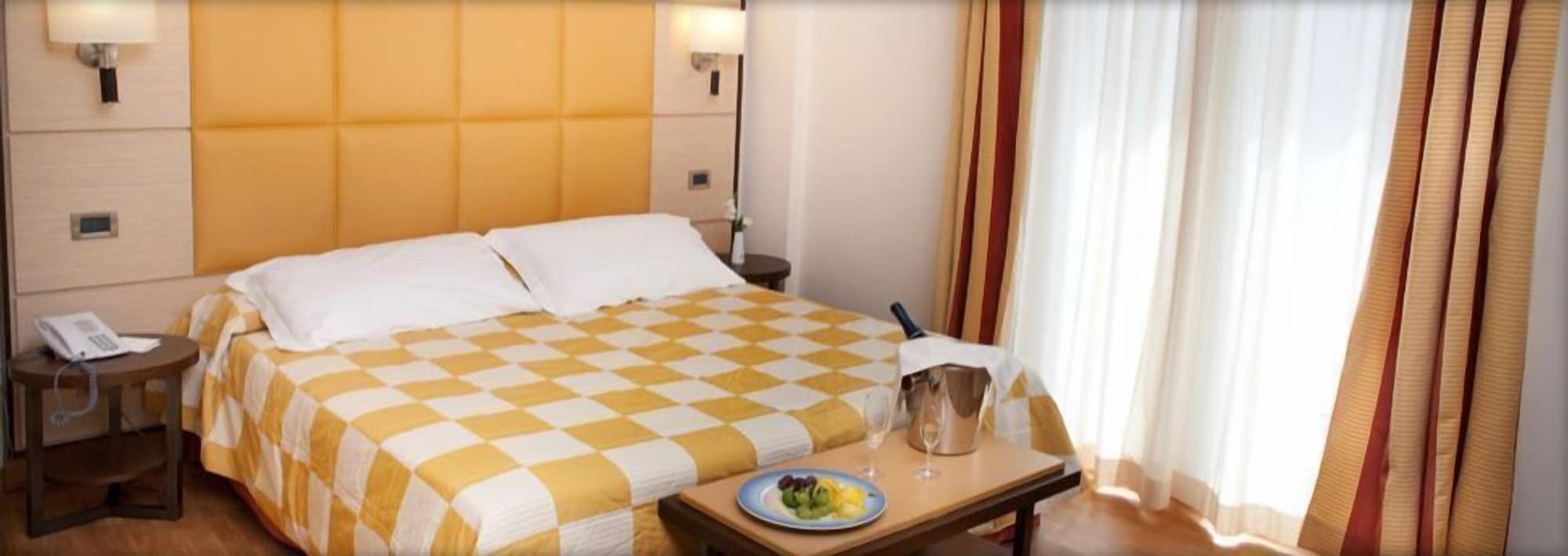 Virgilio Grand Hotel Sperlonga Ngoại thất bức ảnh