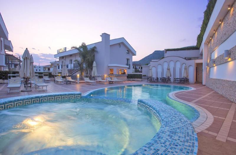 Virgilio Grand Hotel Sperlonga Ngoại thất bức ảnh