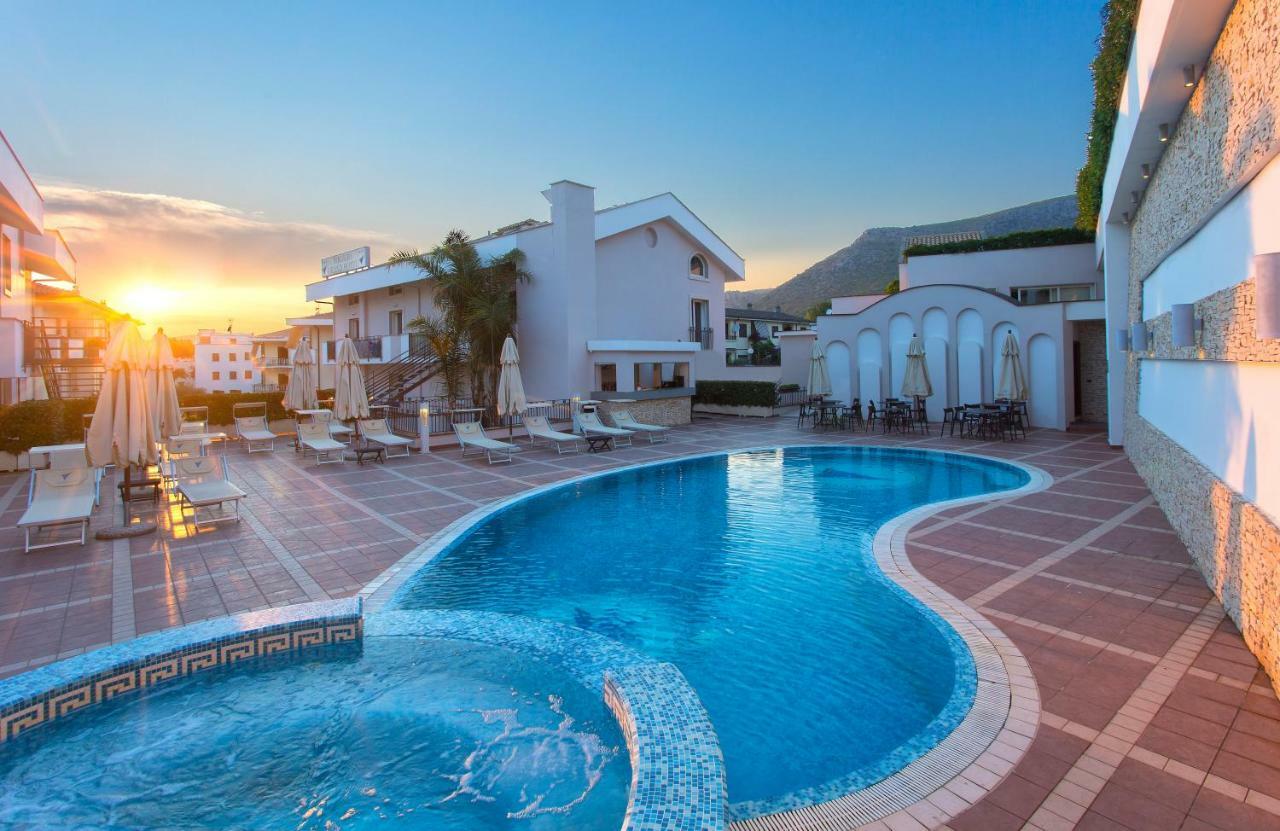 Virgilio Grand Hotel Sperlonga Ngoại thất bức ảnh